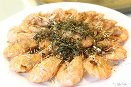 8a8d4aa6gw1el512qxuw7j21kw11x12k